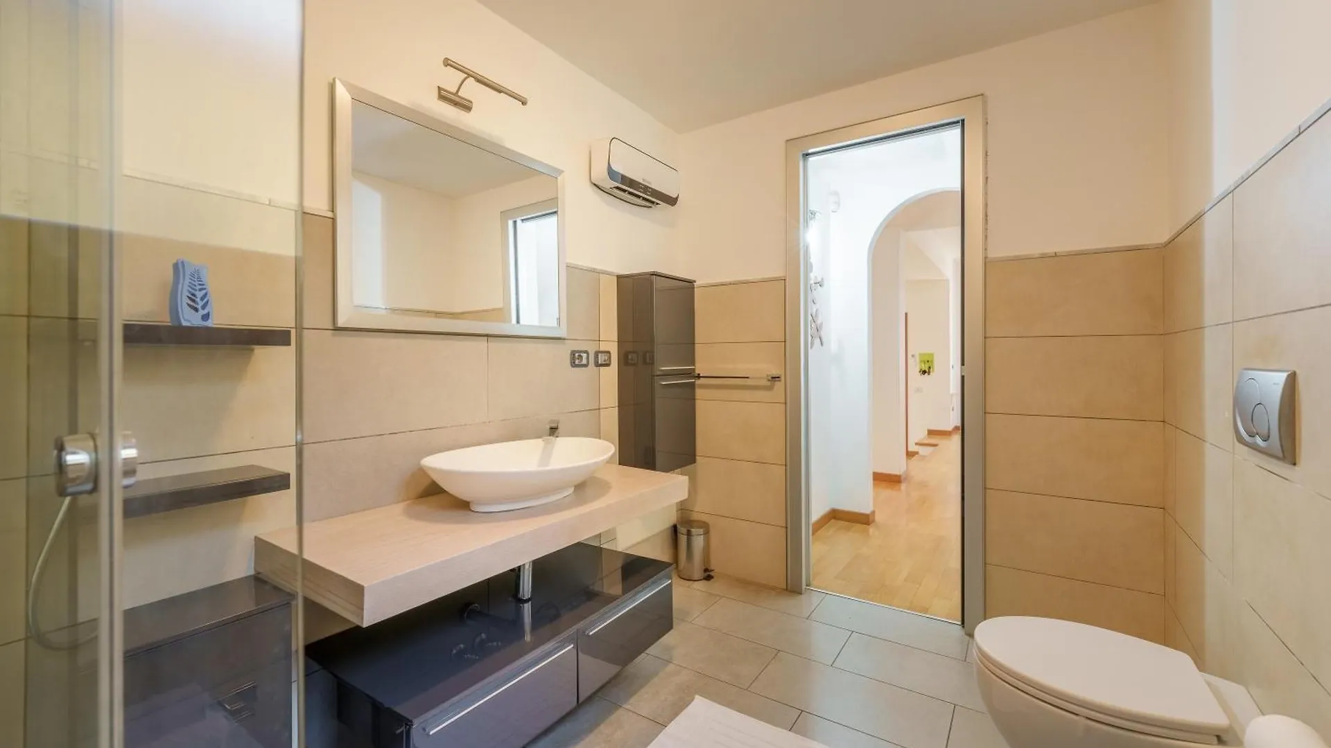 Casa Vacanza A Due Passi Dal Mare Golfo Aranci 0*,